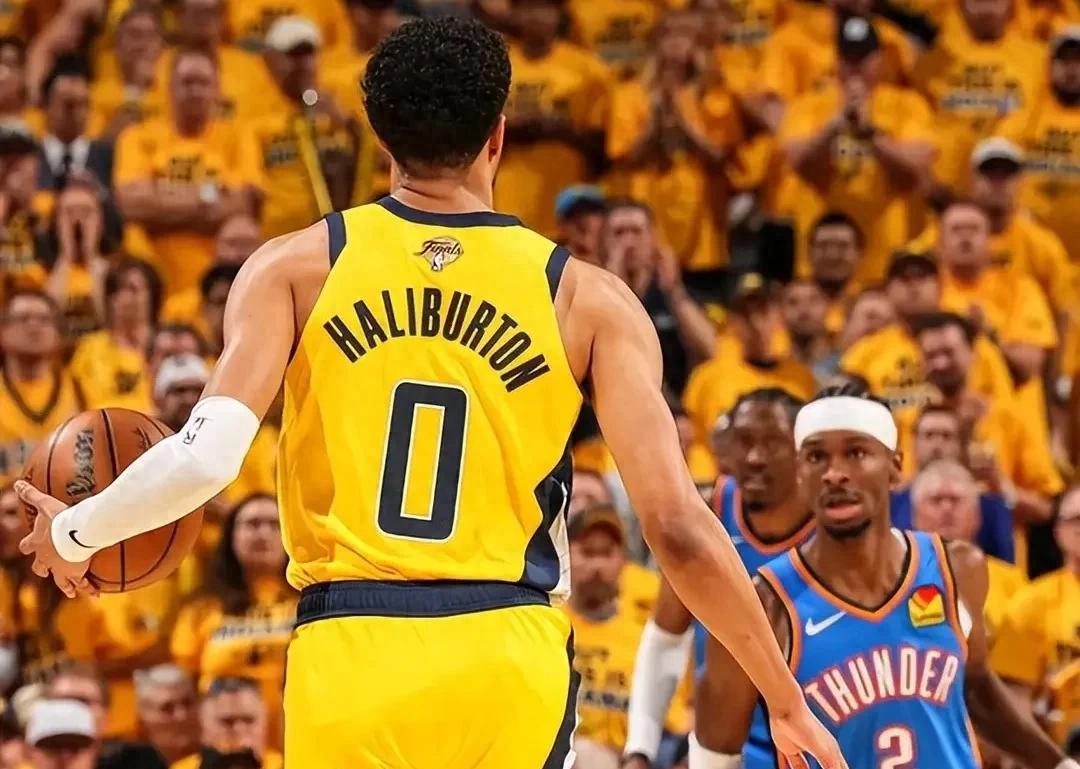 包含印第安纳步行者迎足总杯关键赛，冲刺阶段复出首秀，引发热议，身体对抗强度拉满的词条