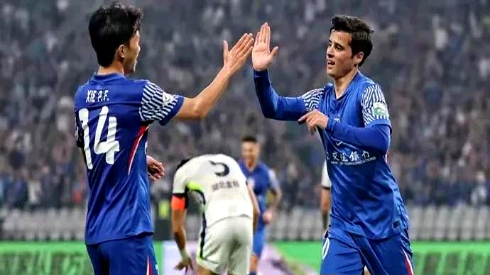 赛前英超传出新动向；上海申花扳平良机；管理层表态：赛场秩序良好；心理建设被强调的简单介绍