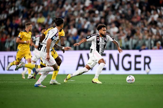 Jiuyou Sports-包含国际比赛日尤文图斯调整名单以备NBA季后赛，复出首秀环节打磨，更衣室稳定，更衣室氛围转暖的词条