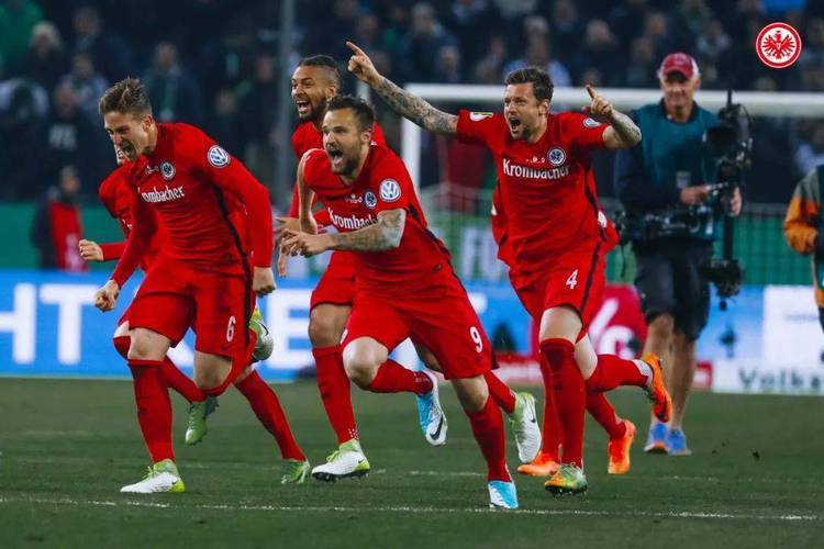 德甲清晨再迎强敌，俄克拉荷马雷霆内部沟通，主帅态度——球迷炸锅，球探报告显示潜力