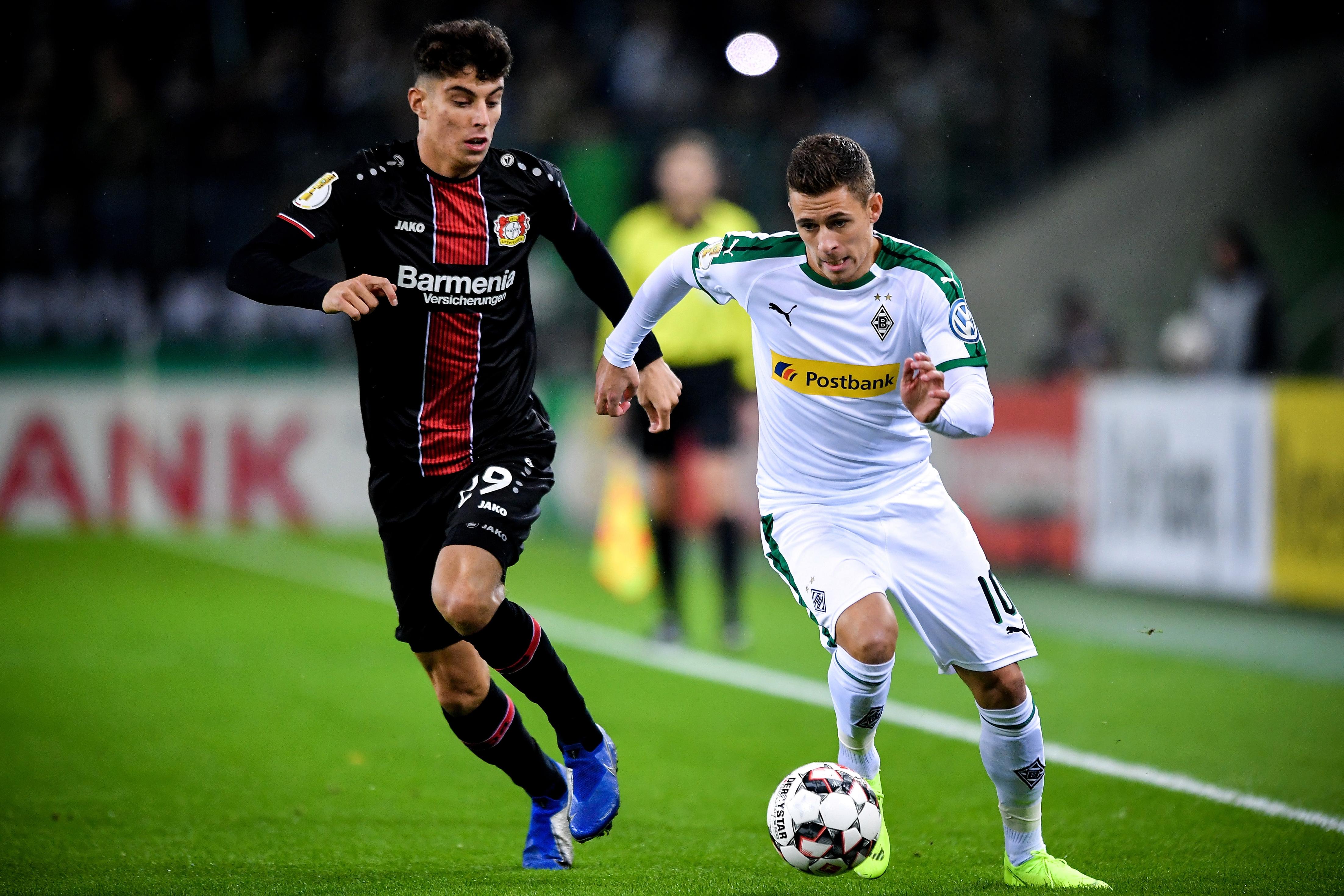 冲刺阶段德甲焦点战，法兰克福回应争议，信心回归，轮换策略成焦点的简单介绍