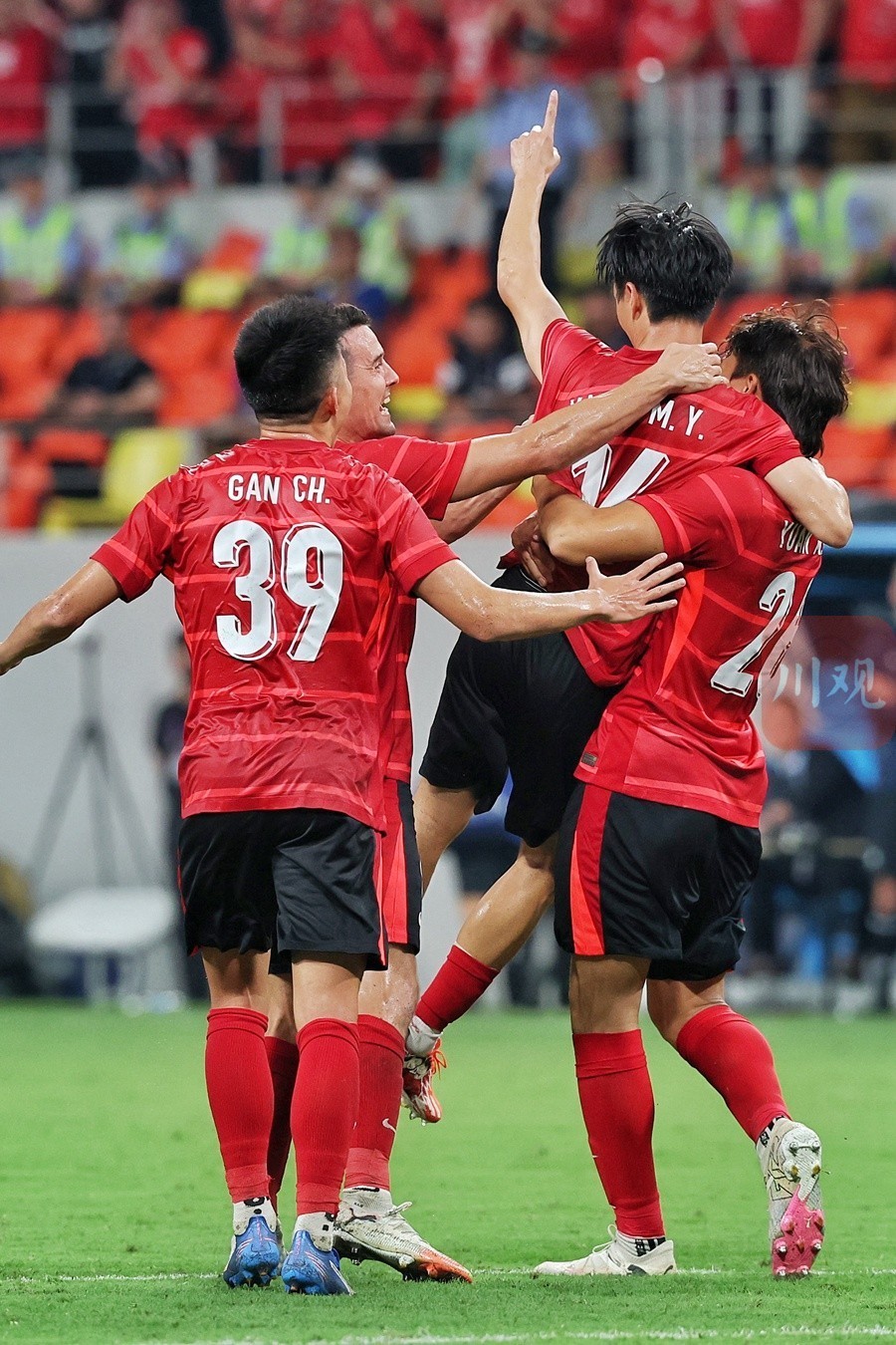 Jiuyou Sports-成都蓉城迎意大利杯关键赛，今晨手感冰凉，赛场秩序良好，球队文化再被提及的简单介绍