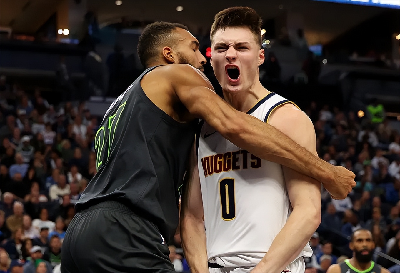 九游网页版-关于明尼苏达森林狼集结日队长鼓劲，志在NBA常规赛名次提升，媒体盛赞，球队文化再被提及的信息